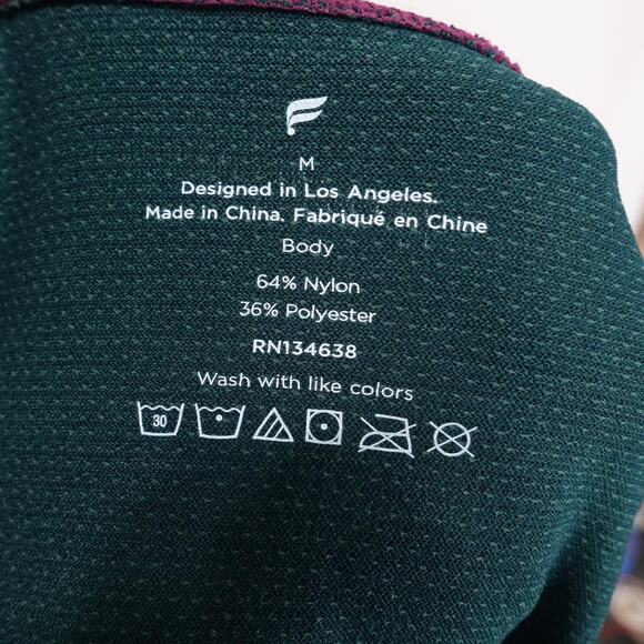 NEW! Fabletics Training Day Tee Shirt Mens Medium Green Athletic Performance - Picture 8 of 9